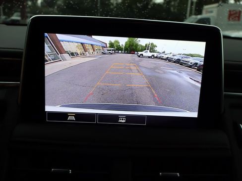 Used 2021 Chevrolet Tahoe RST image 19