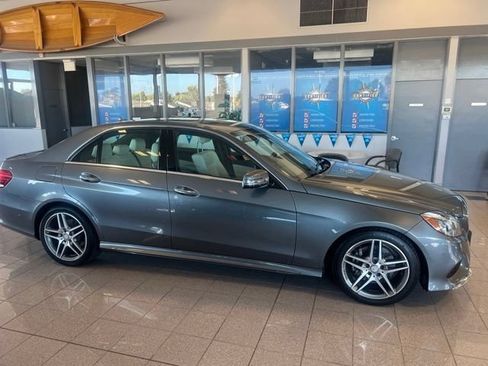 Used 2016 Mercedes-Benz E 350 Sedan image 8