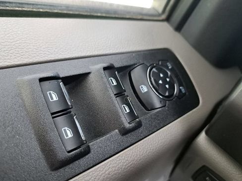 Used 2019 Ford F150 XLT w/ Equipment Group 302A Luxury AWD/4WD image 25