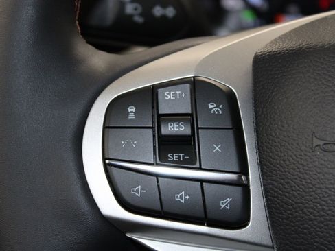 New 2026 Ford Explorer Active RWD image 37