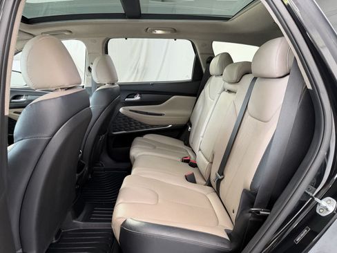 Used 2020 Hyundai Santa Fe SEL w/ Convenience + Premium Package AWD/4WD image 11