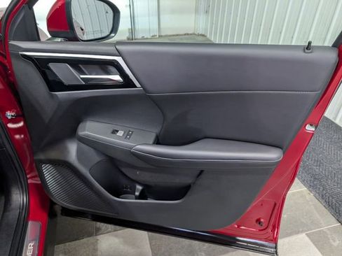 Used 2023 Mitsubishi Outlander SE image 27