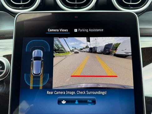Used 2024 Mercedes-Benz GLC 300 4MATIC image 20