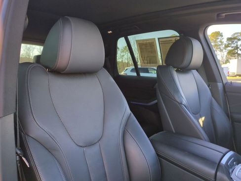Used 2021 BMW X5 xDrive40i w/ Premium Package 2 image 34