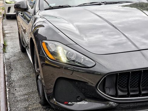 Used 2018 Maserati GranTurismo Sport RWD image 11