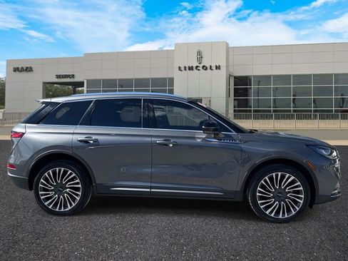 Certified 2021 Lincoln Corsair Reserve w/ Equipment Group 201A image 2