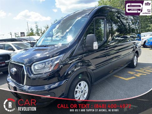 Used 2023 Ford Transit 350 XLT RWD image 3