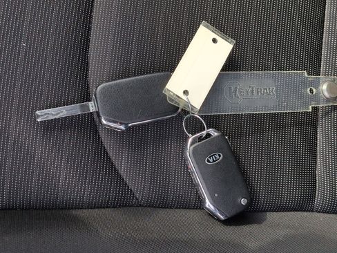 Used 2019 Kia Forte S w/ S Premium Package image 33