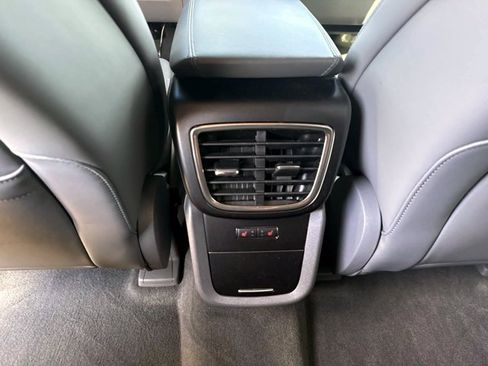 Used 2020 Lincoln Nautilus Reserve FWD image 16