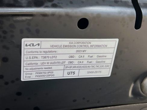 Certified 2023 Kia Sportage SX image 36