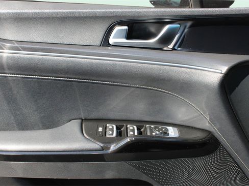 Used 2025 Kia K5 GT-Line image 21