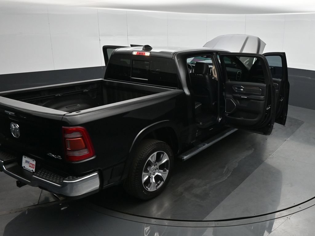 Used 2019 RAM 1500 Laramie AWD/4WD image 40