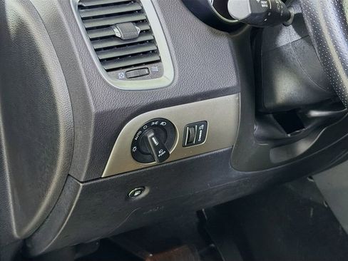 Used 2020 Dodge Durango SXT w/ 3rd Row Seating Group image 12