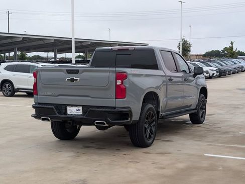 Used 2024 Chevrolet Silverado 1500 LT Trail Boss w/ Convenience Package II AWD/4WD image 5