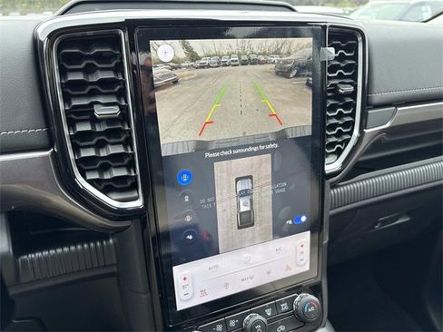 New 2025 Ford Ranger Lariat w/ Convenience Package image 24