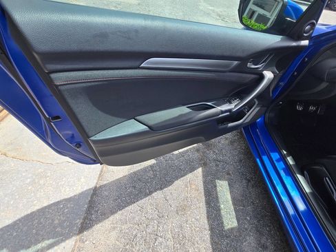 Used 2018 Honda Civic Si image 9
