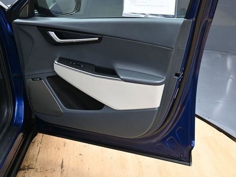 Used 2022 Kia EV6 Wind w/ Wind Technology Package image 41