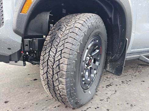 New 2026 Nissan Frontier PRO-4X w/ Tow Package AWD/4WD image 33