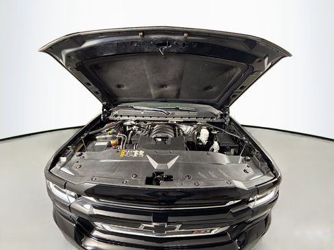 Used 2018 Chevrolet Silverado 1500 LT w/ Redline Edition image 26