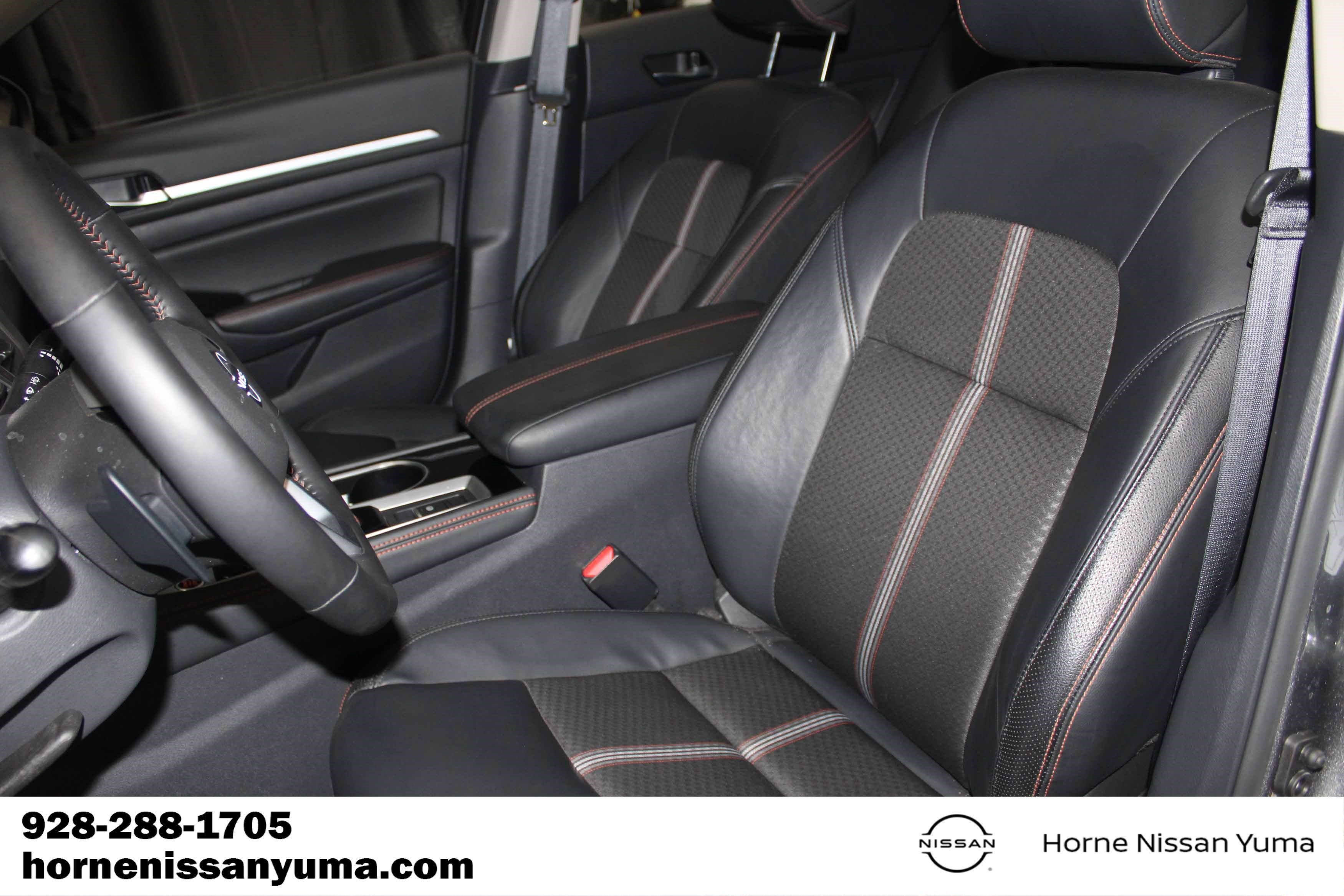 Used 2025 Nissan Altima 2.5 SR AWD/4WD image 4