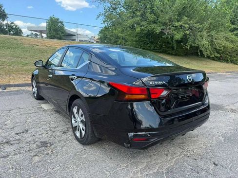 Used 2019 Nissan Altima 2.5 S FWD image 5