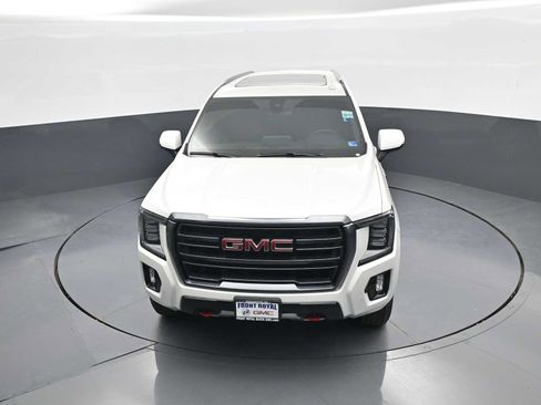 Used 2022 GMC Yukon XL AT4 AWD/4WD image 28