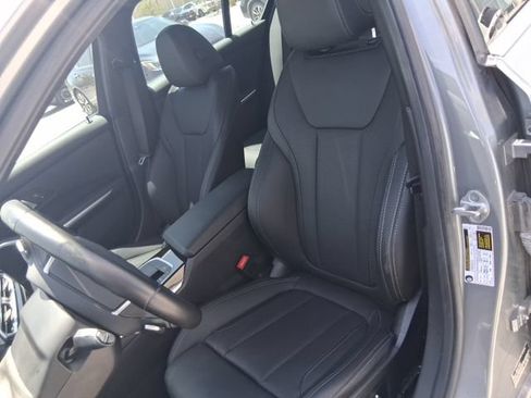 Used 2024 BMW 330i Sedan w/ Convenience Package RWD image 14