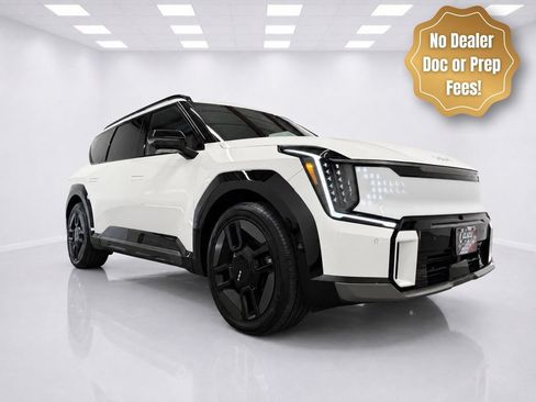 Used 2024 Kia EV9 GT-Line AWD/4WD image 3