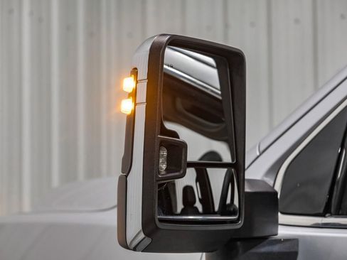 Used 2020 GMC Sierra 3500 Denali w/ Denali Ultimate Package image 40