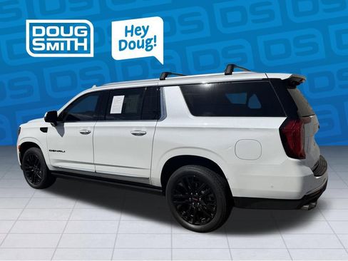 Used 2024 GMC Yukon XL Denali w/ Advanced Technology Package AWD/4WD image 3