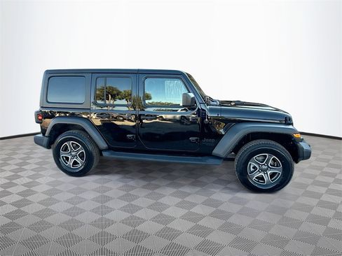 Used 2021 Jeep Wrangler Unlimited Sport S image 5