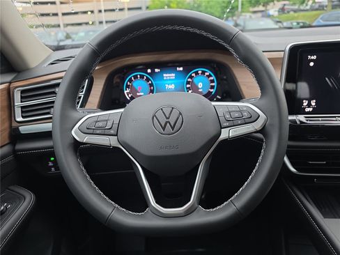 New 2026 Volkswagen Atlas SE AWD/4WD image 14