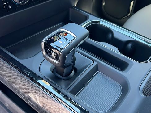 New 2026 Chevrolet Silverado 1500 ZR2 w/ ZR2 Bison Edition AWD/4WD image 23
