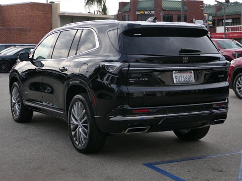 New 2026 Buick Enclave Avenir w/ Super Cruise Package image 3