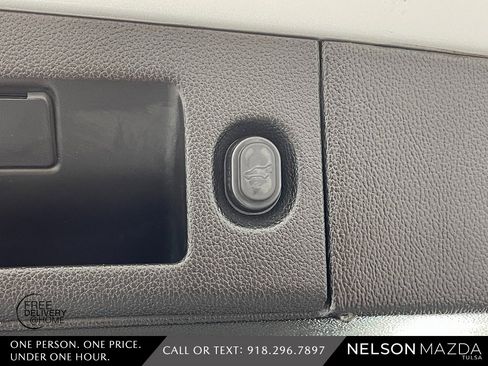 Used 2018 GMC Yukon Denali w/ Denali Ultimate Package image 64