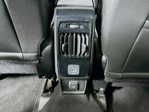 Used 2022 Jeep Compass Latitude image 24