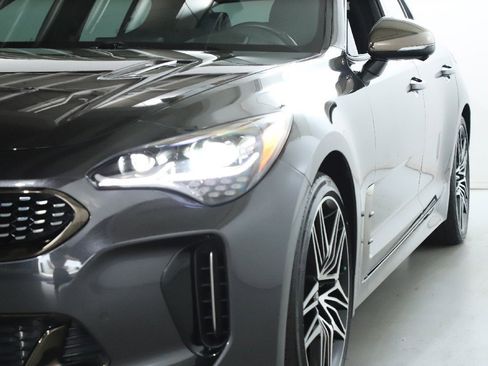 Used 2023 Kia Stinger GT2 image 4