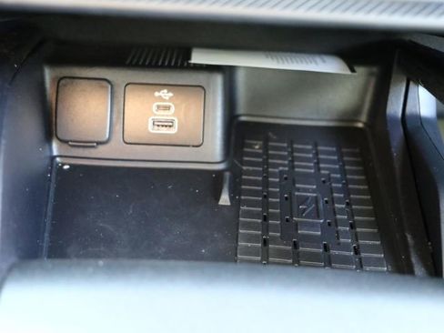 Used 2025 Ford Bronco Sport Badlands image 25