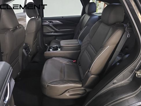Used 2021 MAZDA CX-9 Signature image 33