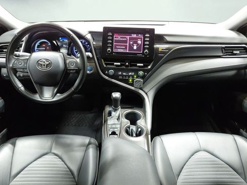 Used 2023 Toyota Camry SE FWD image 20