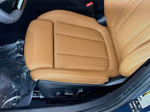 New 2026 BMW 330i xDrive Sedan w/ Premium Package AWD/4WD image 19