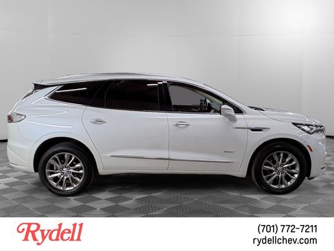 Used 2023 Buick Enclave Avenir w/ Avenir Technology Package AWD/4WD image 6