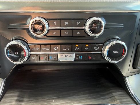 Used 2024 Ford F150 Lariat w/ Equipment Group 502A High AWD/4WD image 49