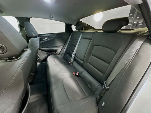 Used 2020 Chevrolet Malibu LT image 25