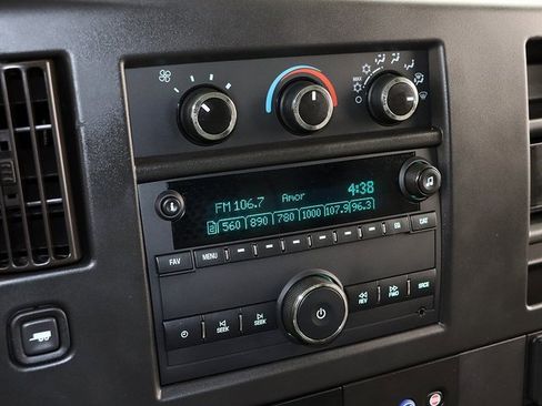 Used 2020 Chevrolet Express 2500 image 14