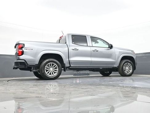 New 2025 Chevrolet Colorado LT w/ LT Convenience Package image 40