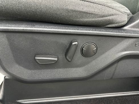 Used 2023 Ford F150 XLT w/ Equipment Group 302A High image 10