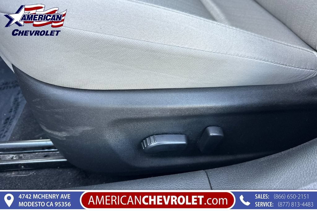 Used 2025 Nissan Altima 2.5 SV FWD image 14