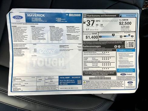 New 2025 Ford Maverick Lariat w/ Black Appearance Package image 14