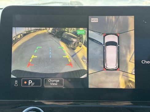 Used 2023 Nissan Armada SL image 26